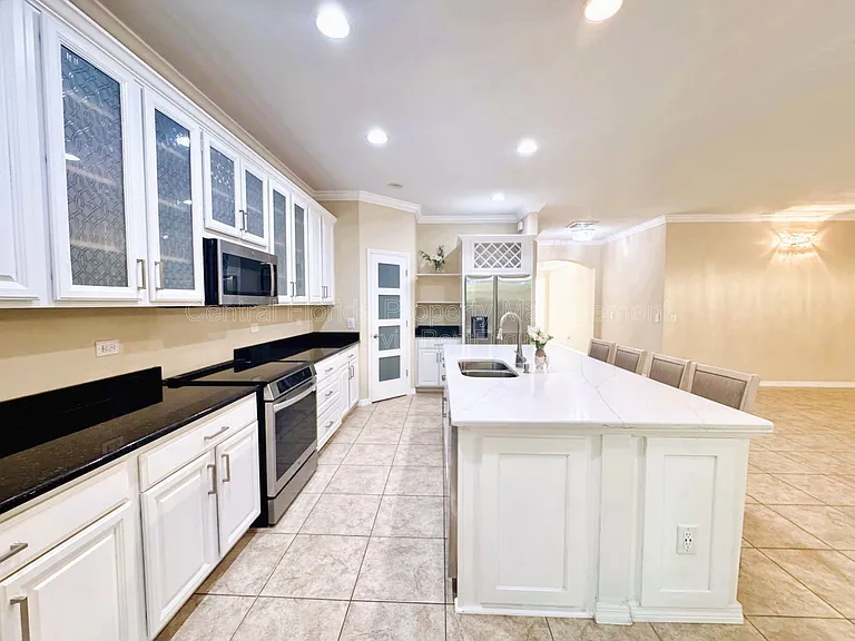 6621 Helmsley Cir — Photo 14