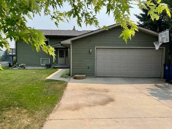 128 Sapphire Dr, Lewistown, MT 59457