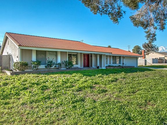 2nd image of 11860 Countryside Dr
