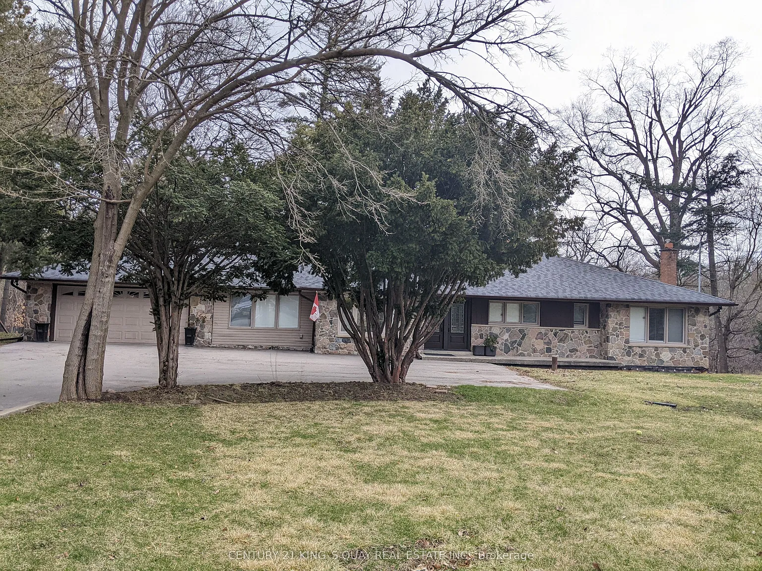 4 bed, $4,750 — Photo 1