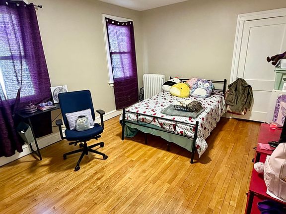 5th image of 85 Maplewood Ave #2