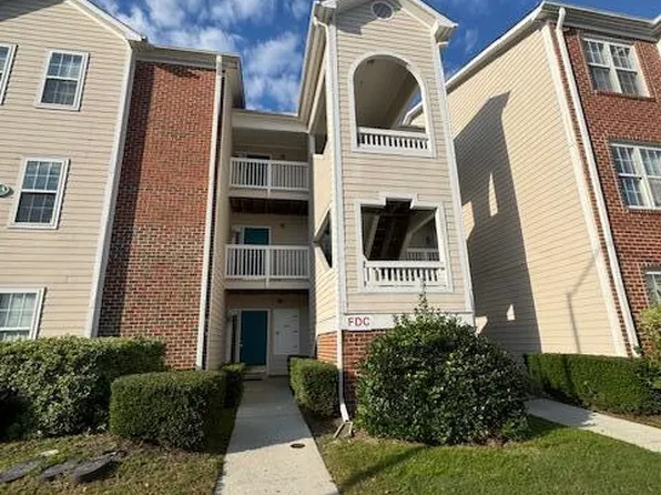 803 Bryce Ct APT G, Wilmington, NC 28405