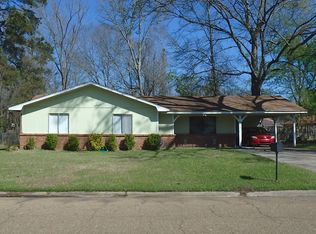 6639 Franklin D Roosevelt Dr, Jackson, MS 39213
