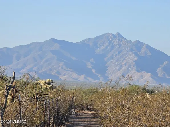 7081 E Cactus Patch Way, Sahuarita, AZ 85629