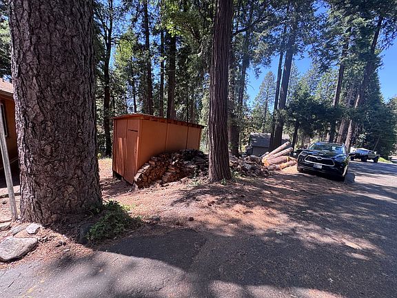 5th image of 3072 Castlewood Cir