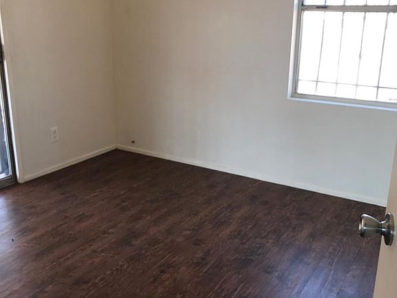 4th image of 5766 Bartmus St