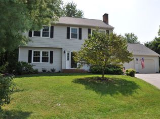 6401 Ridgeview Dr NW, Roanoke, VA 24019