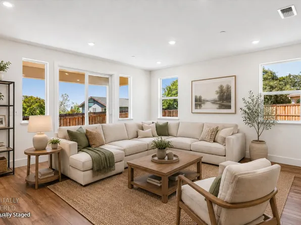 2395 Briar Meadow Cir, Auburn, CA 95603
