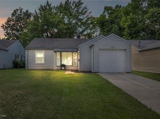 1212 Eastwood Ave, Mayfield Heights, OH 44124
