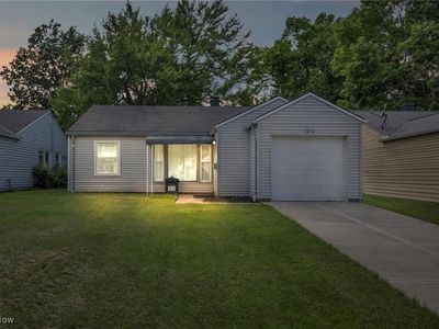 1212 Eastwood Ave, Mayfield Heights, OH, 44124