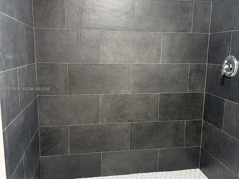 147 NW 59th St #302 — Photo 12