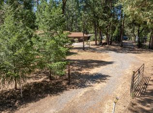 11514 Worden Rd, Mountain Ranch, CA 95245