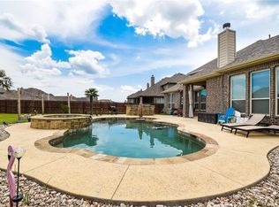 1060 Knoxbridge Rd, Forney, TX 75126