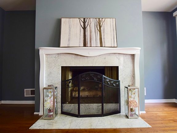 Gorgeous Gas Fireplace