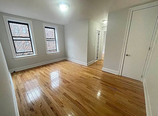 4th image of 35-25 34th St #C32