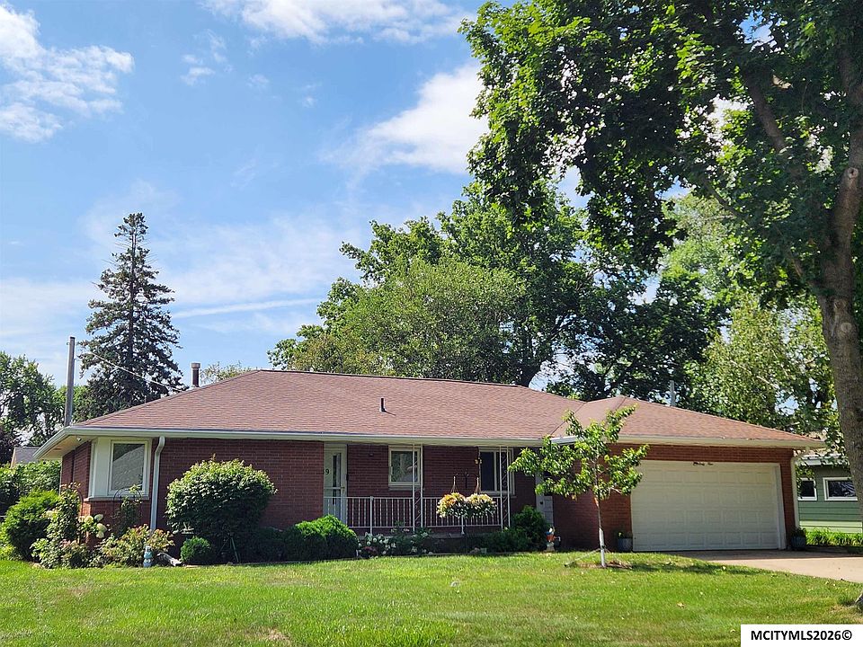 1st image of 49 Winnebago Way