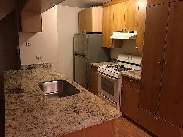 8002 Ensenada Dr — Photo 3
