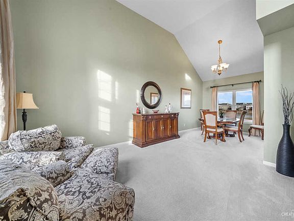 5th image of 39W514 N Hyde Park