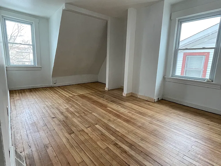 309 Kirk Ave #2 — Photo 8