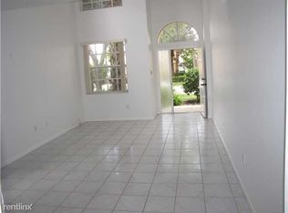8780 NW 6th St, Coral Springs, FL 33071
