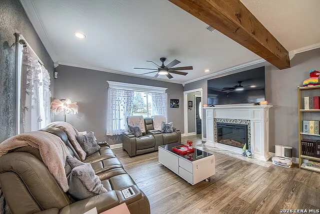 1002 W French Pl — Photo 4