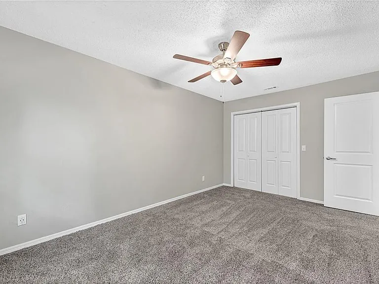 2748 N Arroyo Ave — Photo 13