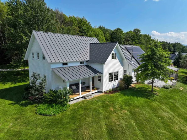 296 King Farm Road, New Haven, VT 05472