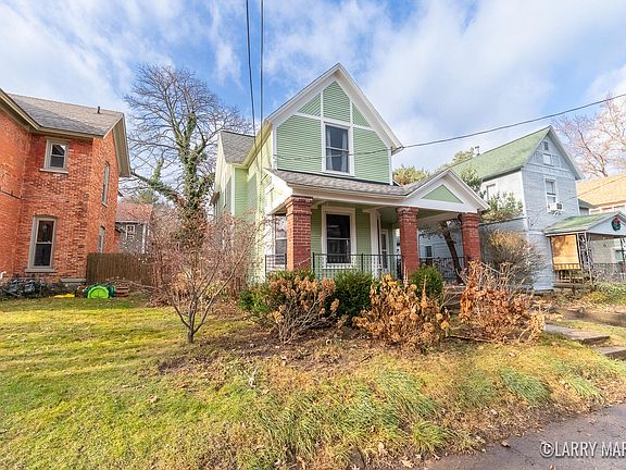 2nd image of 111 Fitzhugh Ave SE