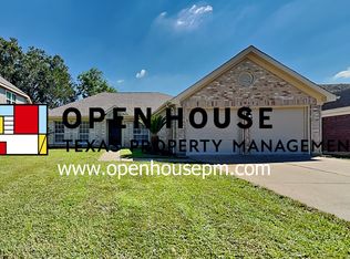 2911 Avanti Dr, Pearland, TX 77584