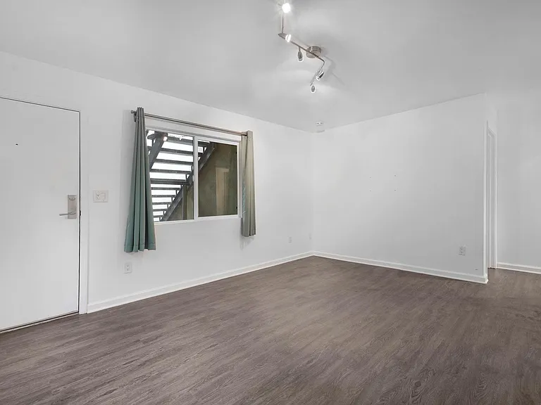 510 San Juan Ave — Photo 10