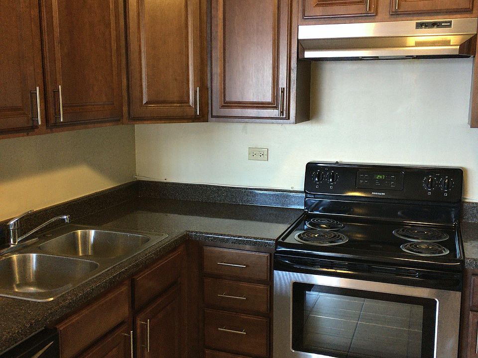2nd image of 10204 Old Orchard Ct #3B