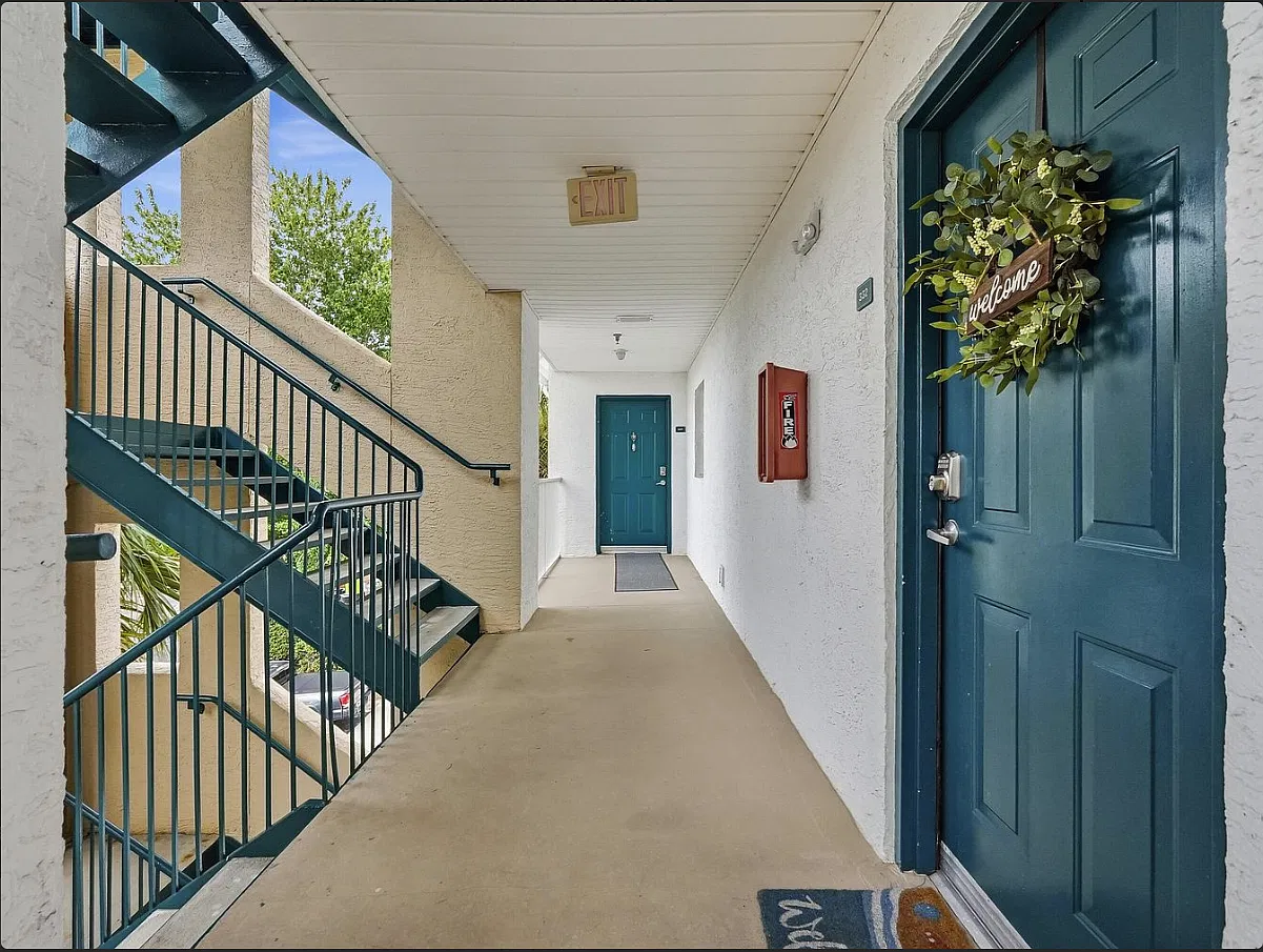 1 bed, 830 sqft, $1,600 — Photo 3