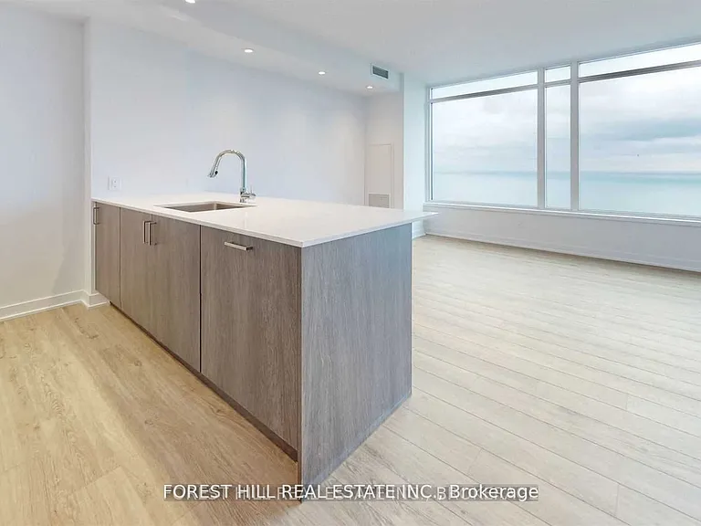 1928 Lake Shore Blvd W #4208 — Photo 8