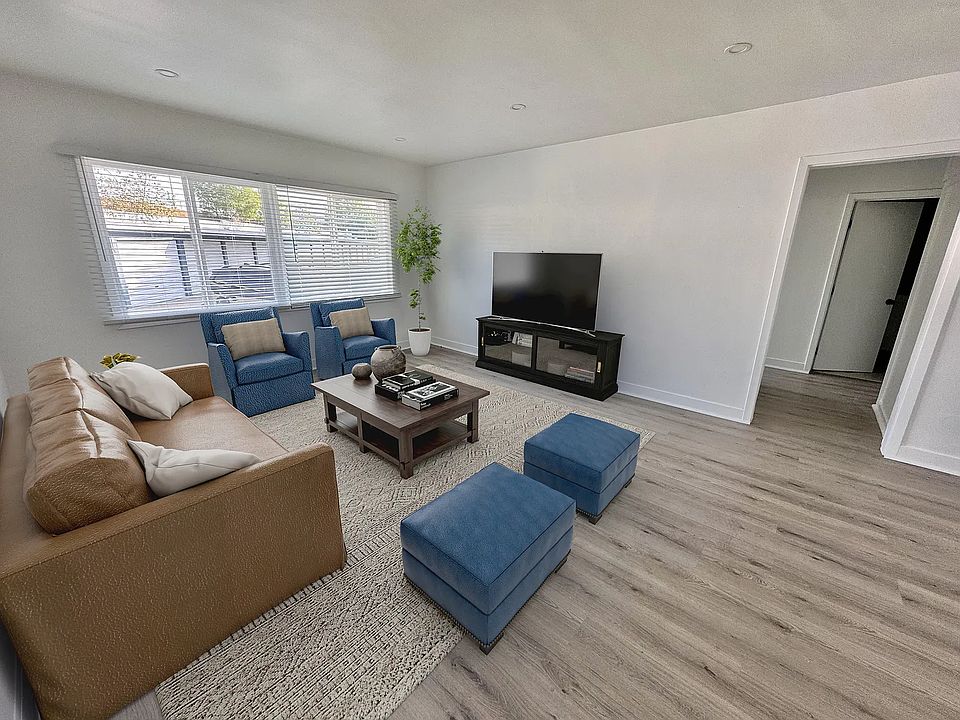 1st image of 11271 Palms Blvd #2