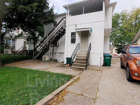 3rd image of 1526 S 23rd St APT 3