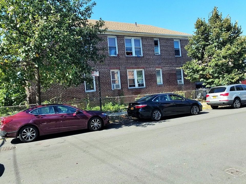 2nd image of 6123 37th Ave