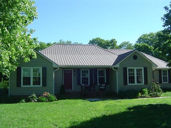 2nd image of 507 Meadowlark Dr