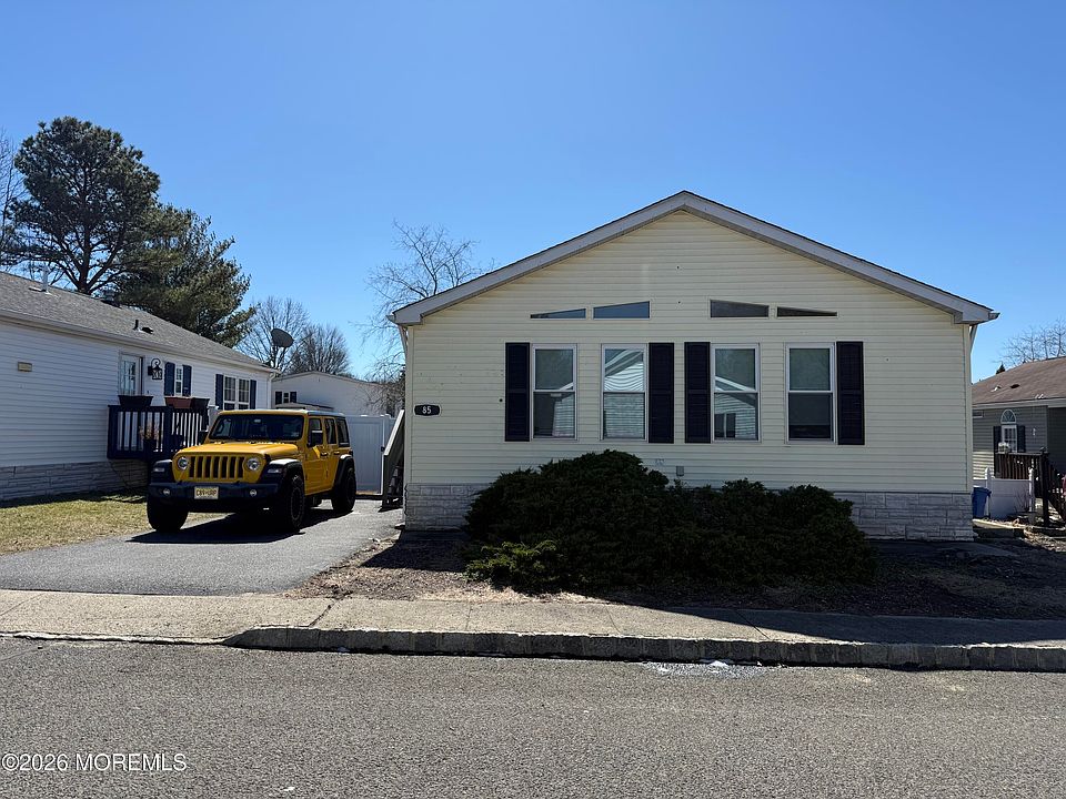 1st image of 85 Seattle Slew Drive