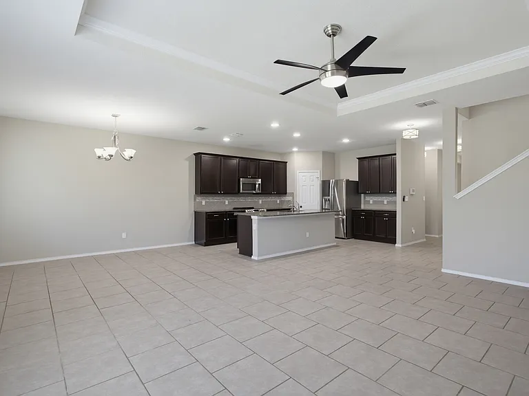 723 Trinity Star — Photo 14