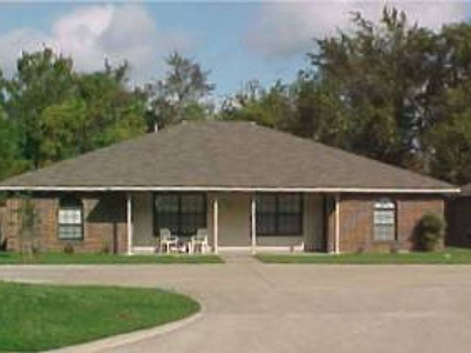 1st image of 1017 Autumn Cir #A