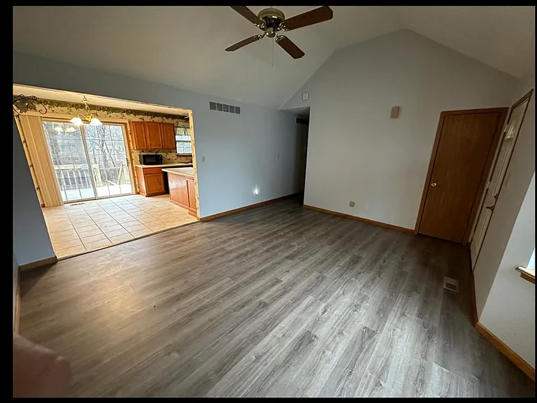 3901 S New York Ave — Photo 6