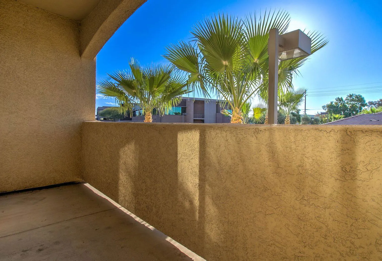 1 bed, 1.0 bath, 745 sqft, $1,300 — Photo 4