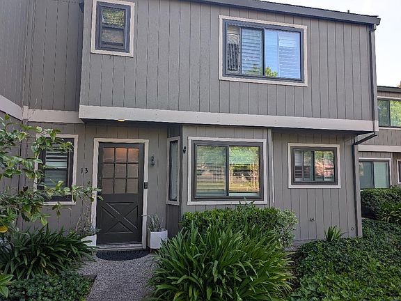 4th image of 435 Alberto Way Unit 13