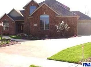 6932 Harlequin Ct, Fort Wayne, IN 46845