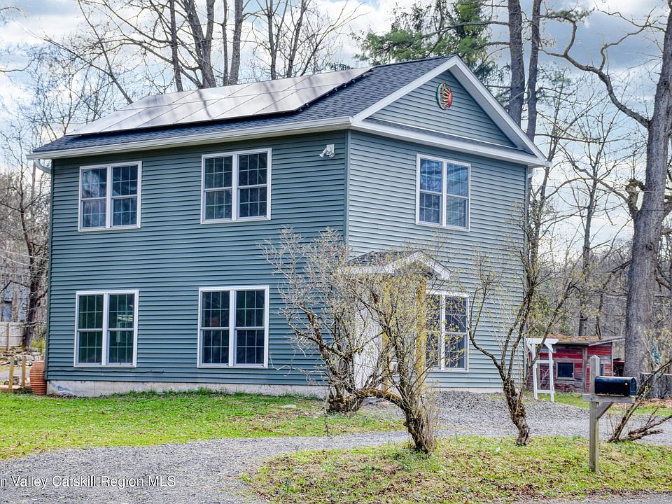 1st image of 560 Berme Road