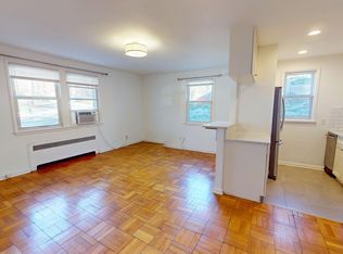 4000 Beecher St NW APT 101, Washington, DC 20007