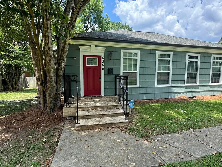 4346 Council Cir — Photo 1