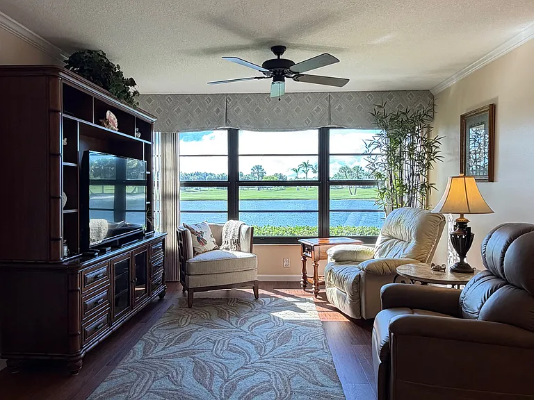 39 Plantation Dr #101 — Photo 9