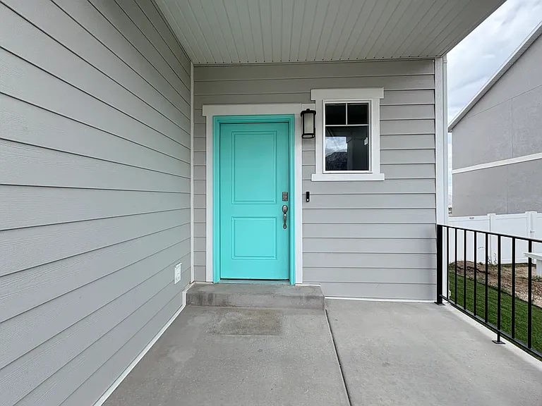 1216 S Raintree Ln — Photo 3