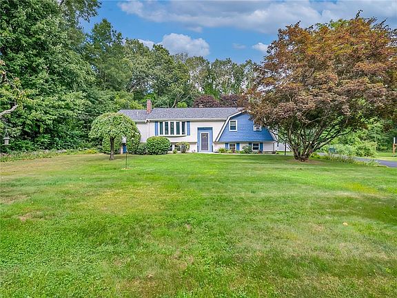 2nd image of 285 Joslin Rd